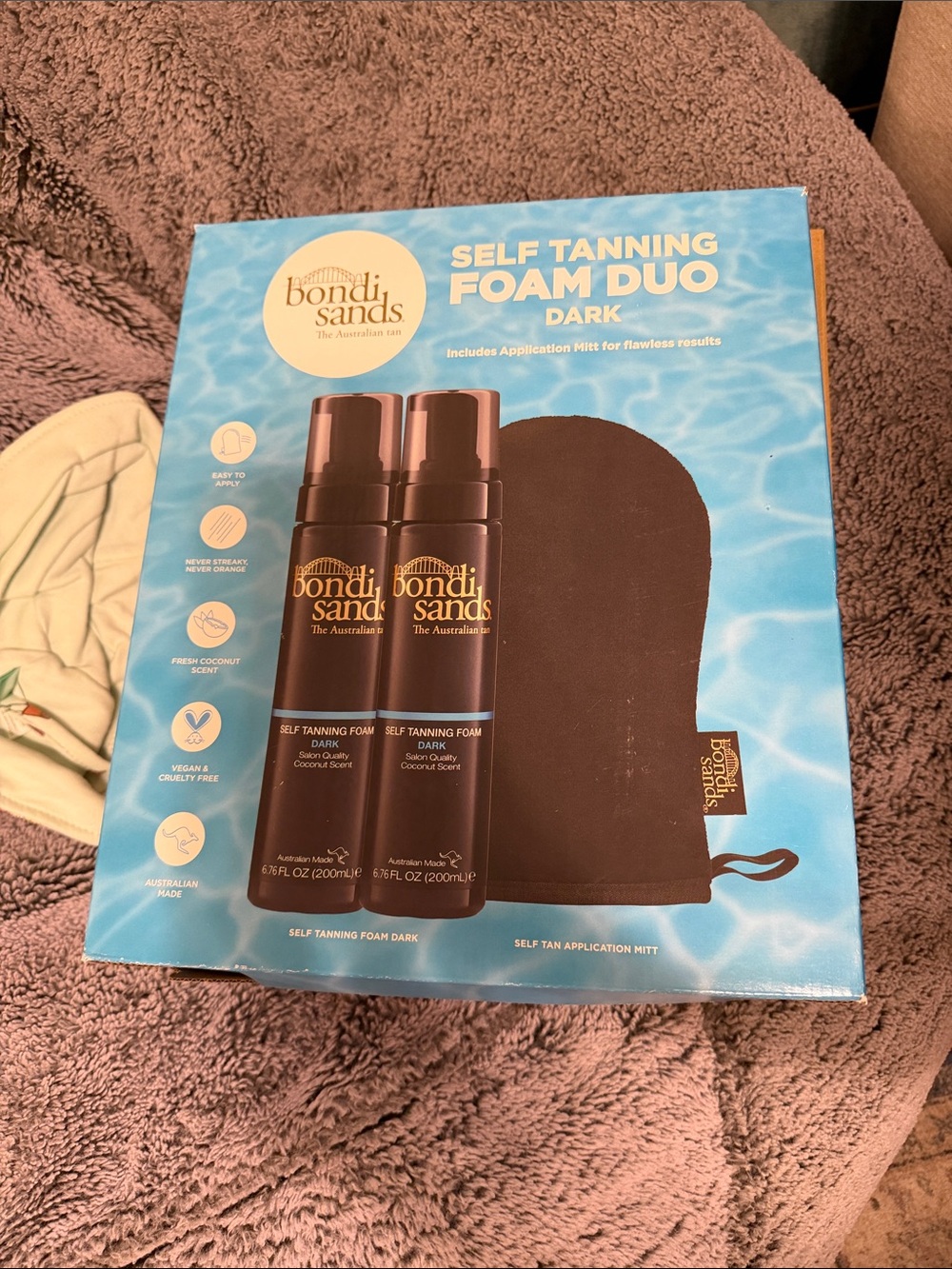 Bondi Sands Self Tanning Foam Dark with mitt